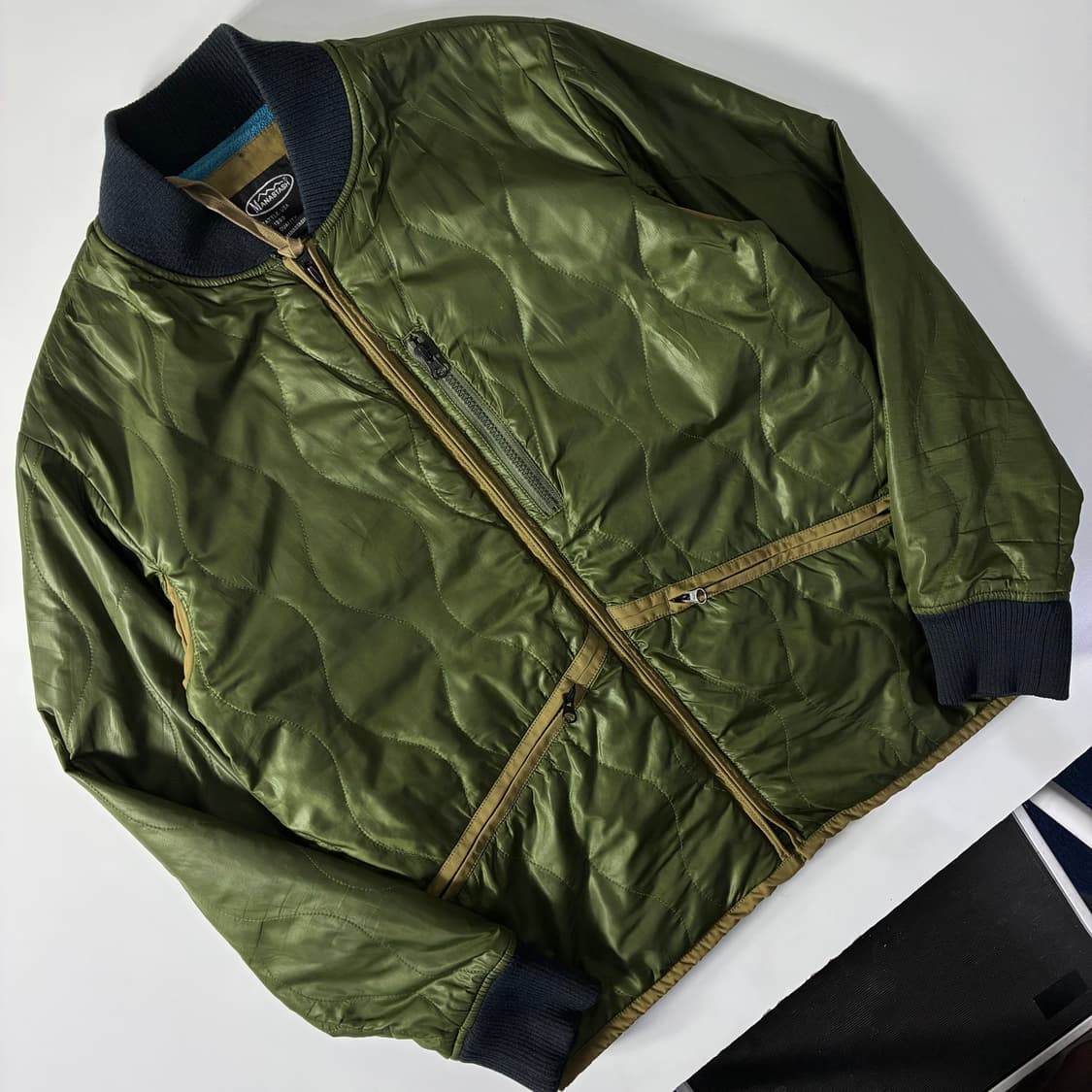 Manastash 마나스타시 카키 퀼트드 봄버 자켓 상품이미지4