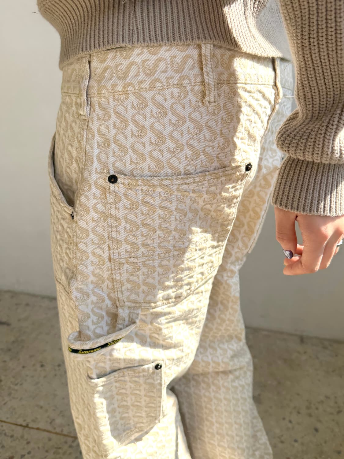 Supreme 모노그램 자수 더블니 워크 팬츠 상품이미지10