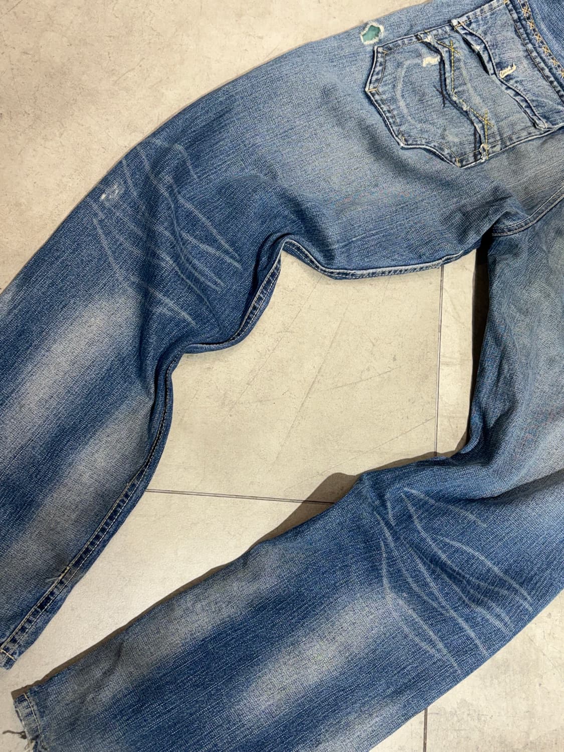 Kissmark 데미지 워싱 데님 팬츠 바지 상품이미지8