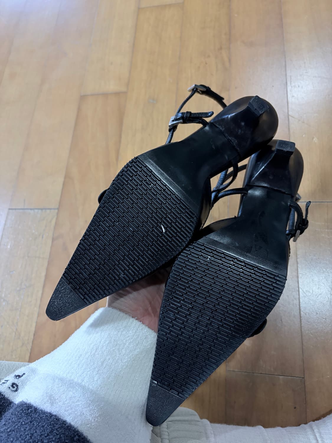 프라다 블랙 샌들 상품이미지3