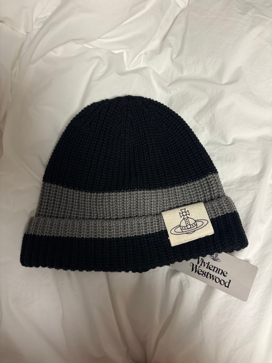 비비안웨스트우드 비니 레드라벨 상품이미지1