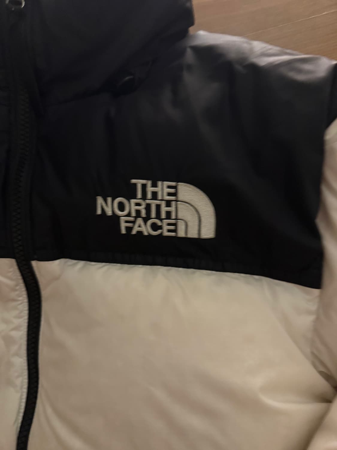 노스페이스 화이트 눕시 상품이미지2