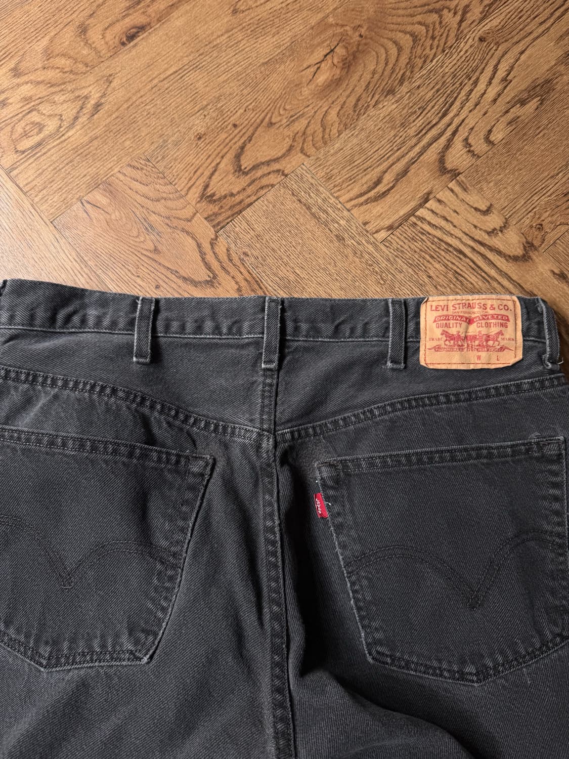 [38]00's 리바이스 쿠페 트레디셔널 핏 흑청 데님 팬츠 상품이미지7