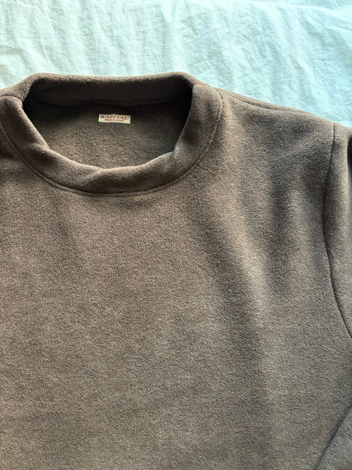캐피탈 후리스 플리스 빅 크루 스웻셔츠 브라운 상품이미지5