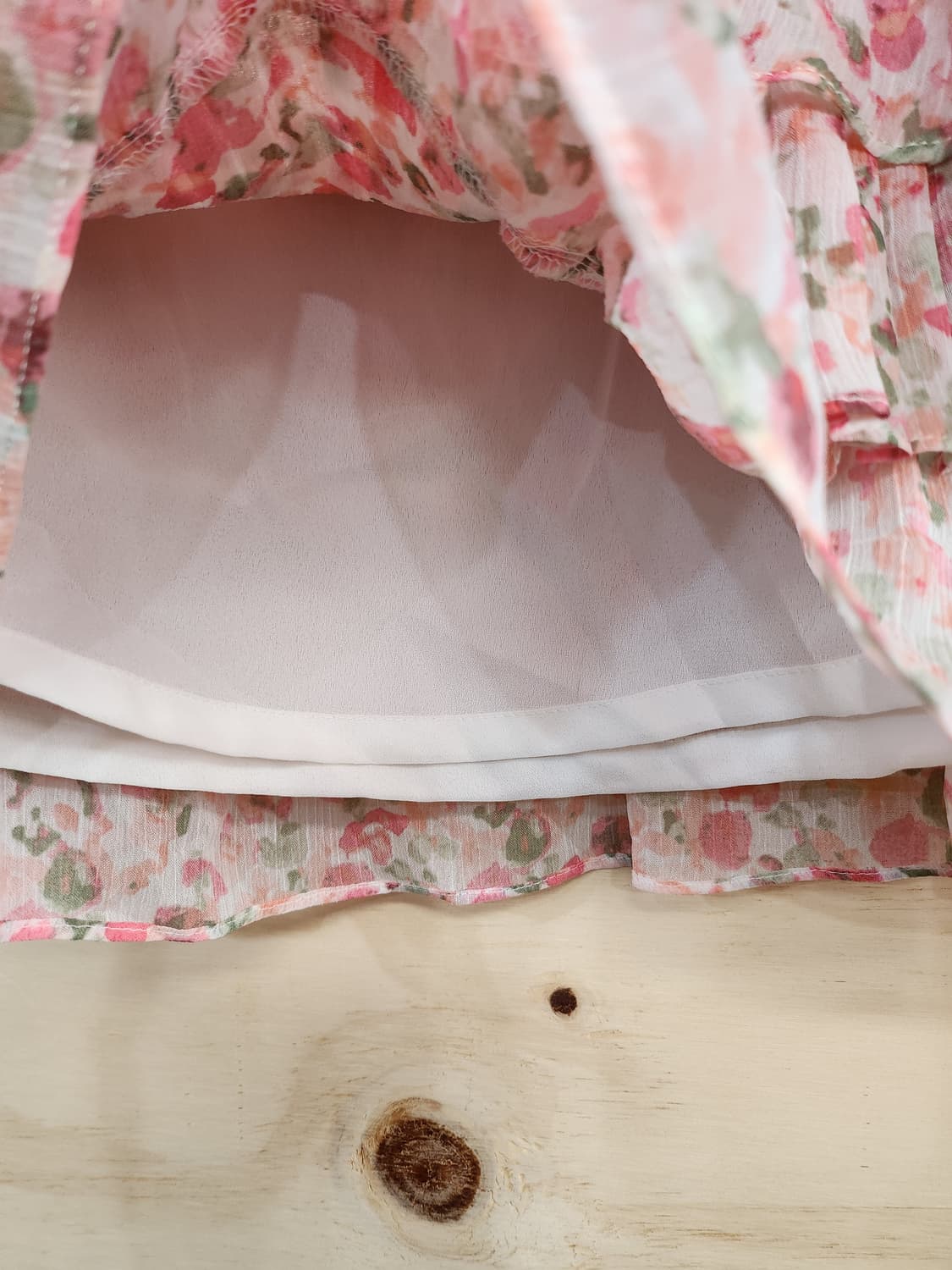 1205) 온앤온 플라워 패턴 쉬폰 미니스커트 상품이미지3