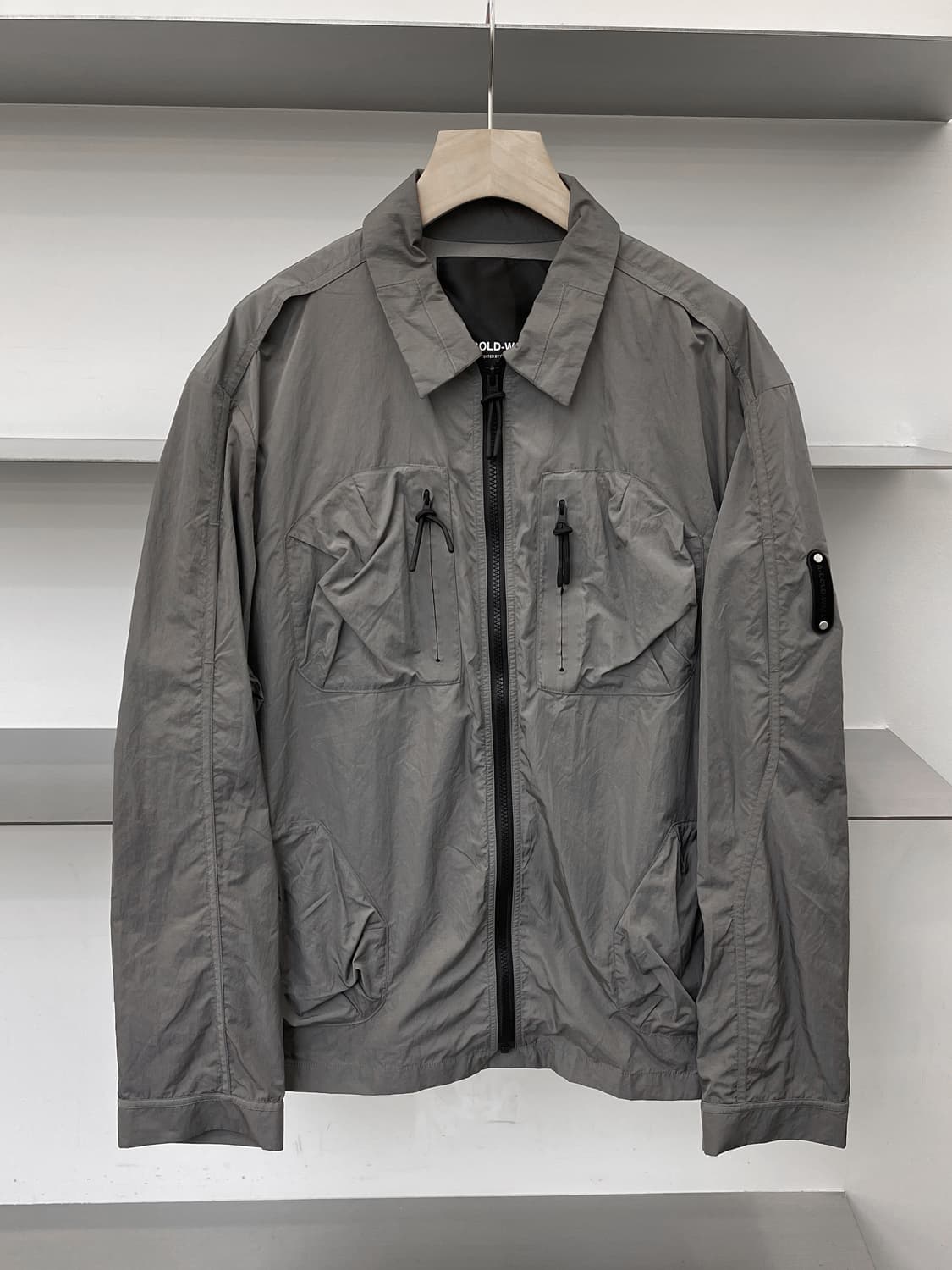 어콜드월 22ss 트렐릭 나일론 집 자켓 상품이미지1