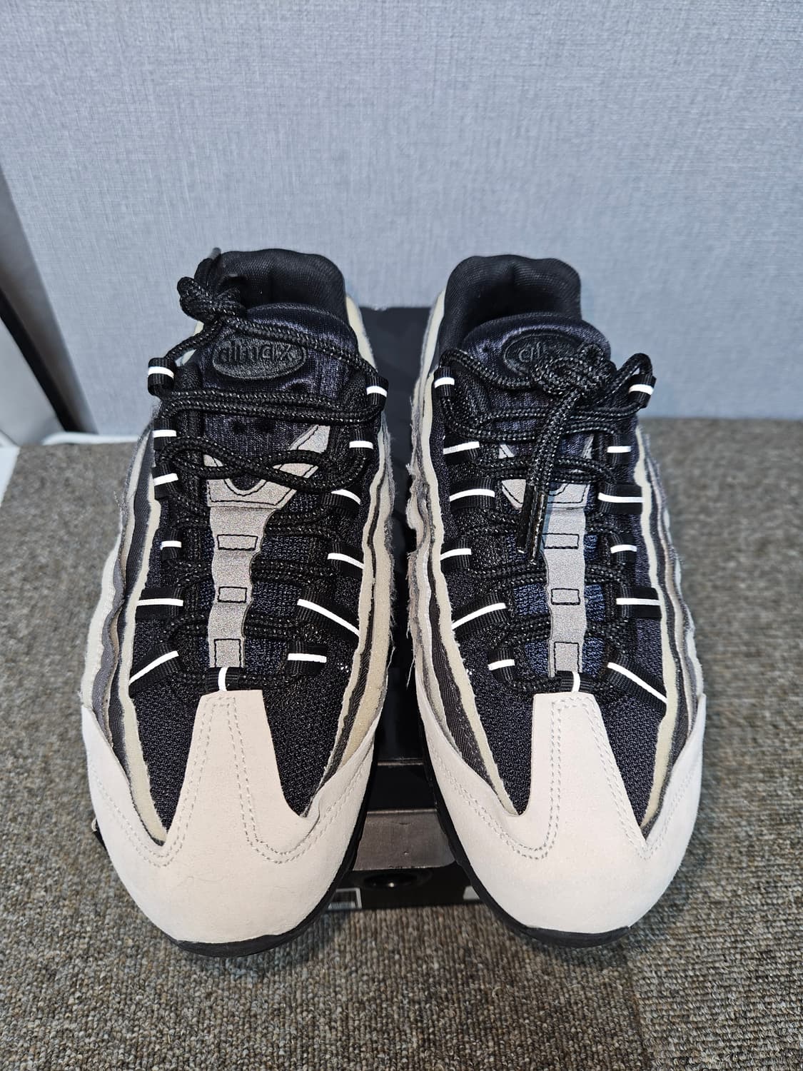 나이키 꼼데가르송 옴므 플러스 에어맥스95 차콜 남240 여245 상품이미지8