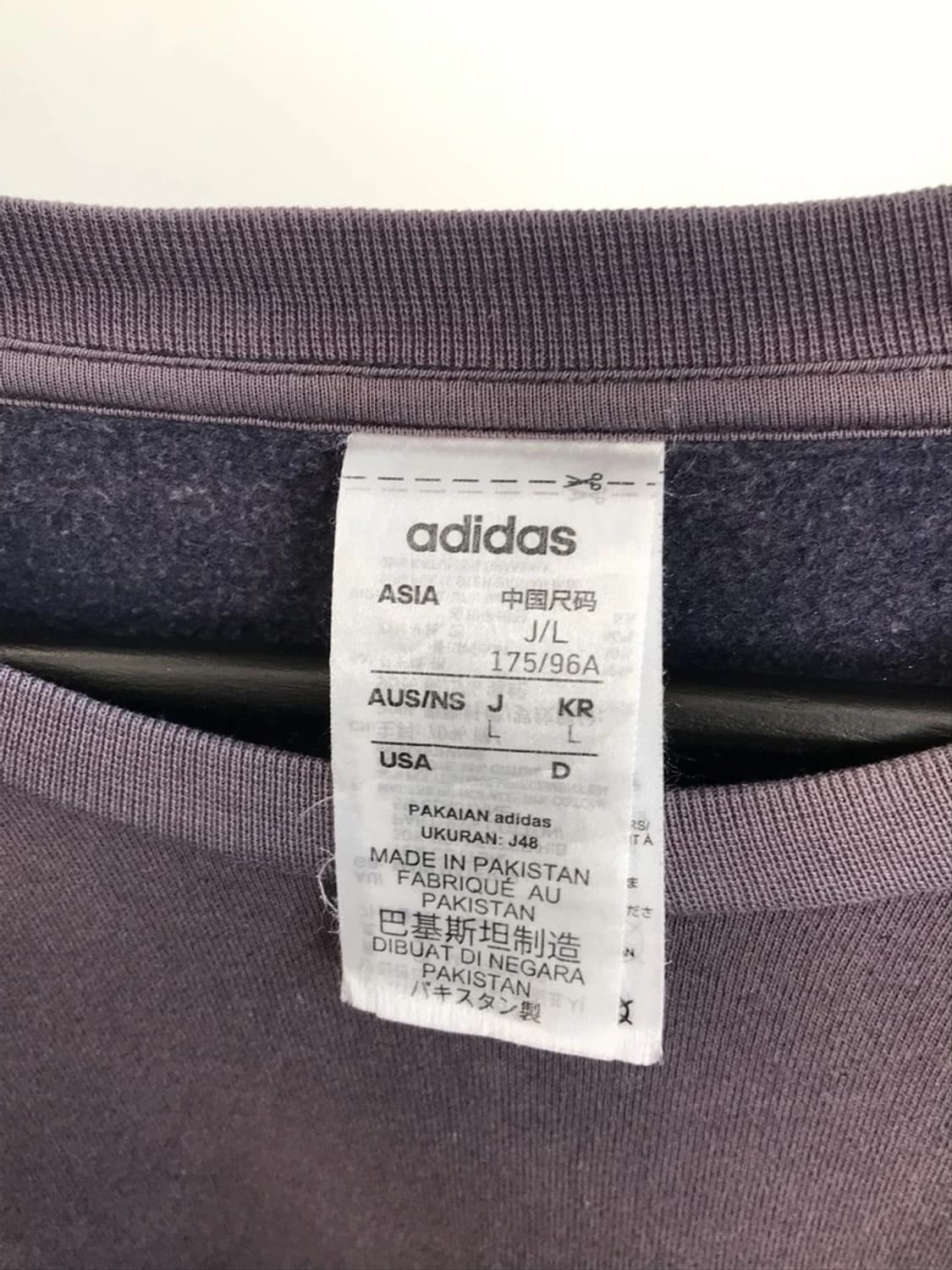 Adidas Washed 3 Stripe Crewneck 상품이미지5
