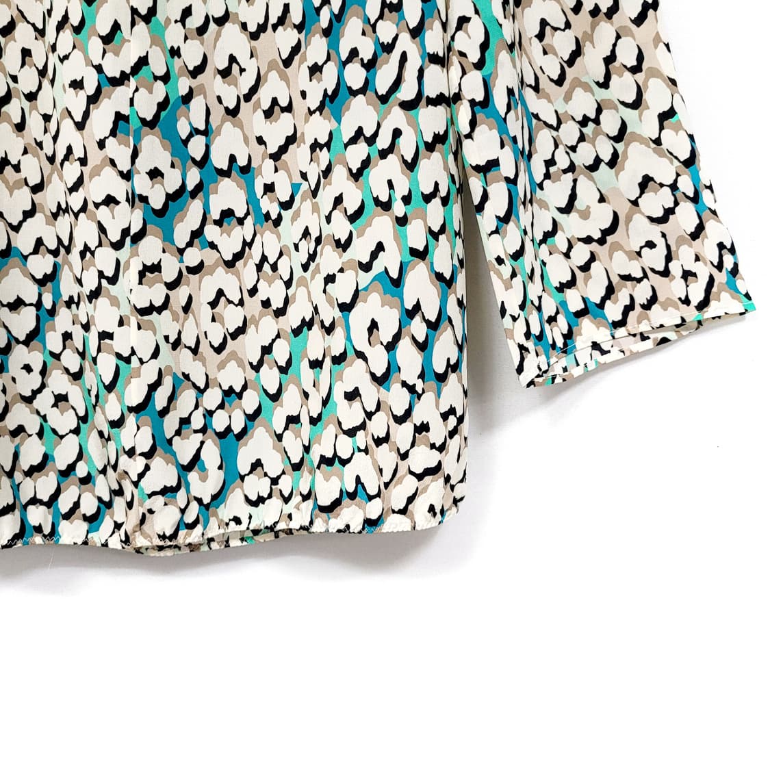 롱샴 실크 블라우스 라군색 상품이미지3