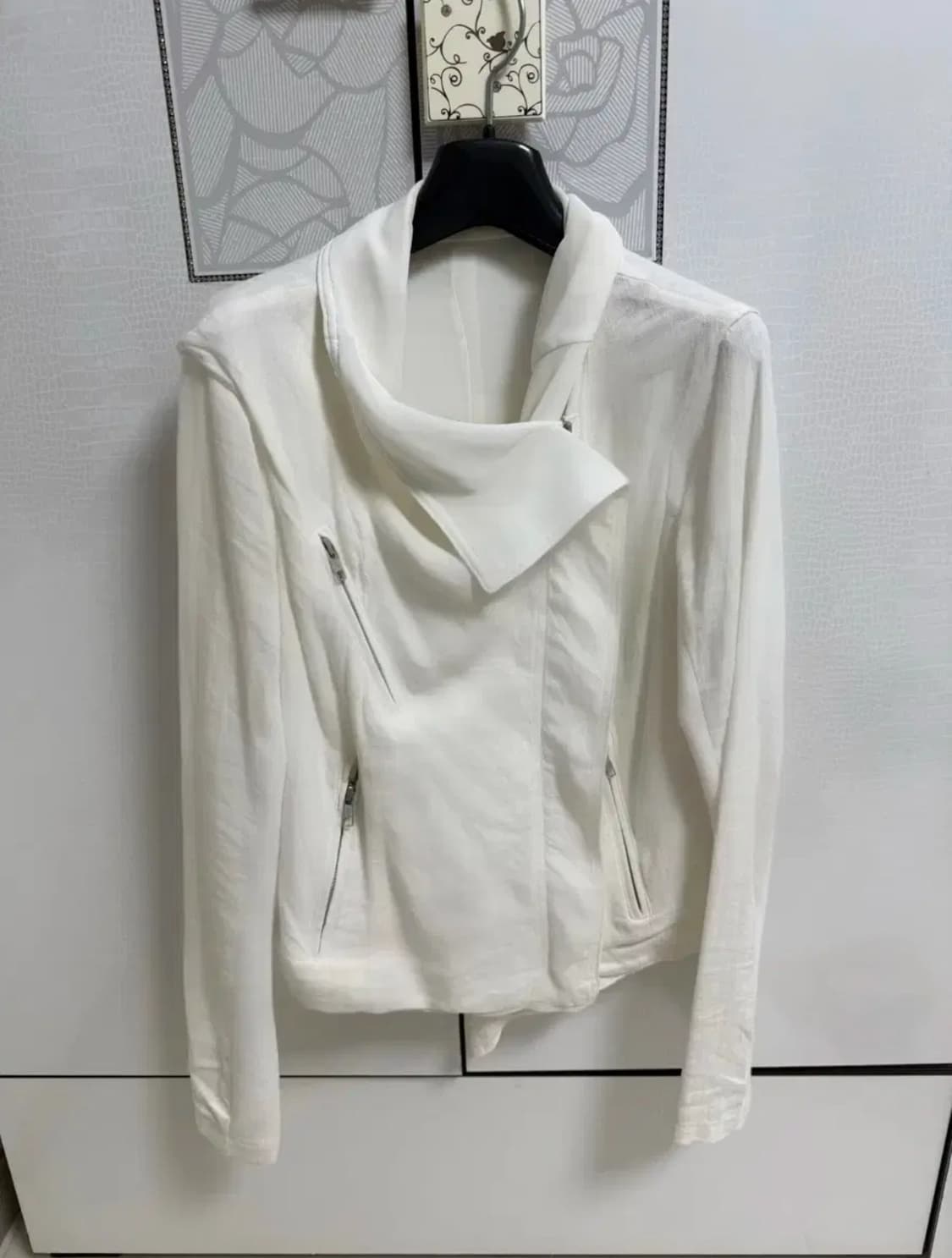 플레어업 바이커자켓 화이트- 1 상품이미지2