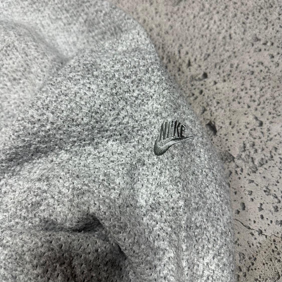 ✨ (바배) 나이키 테크팩 포워드 크루넥 맨투맨 상품이미지3