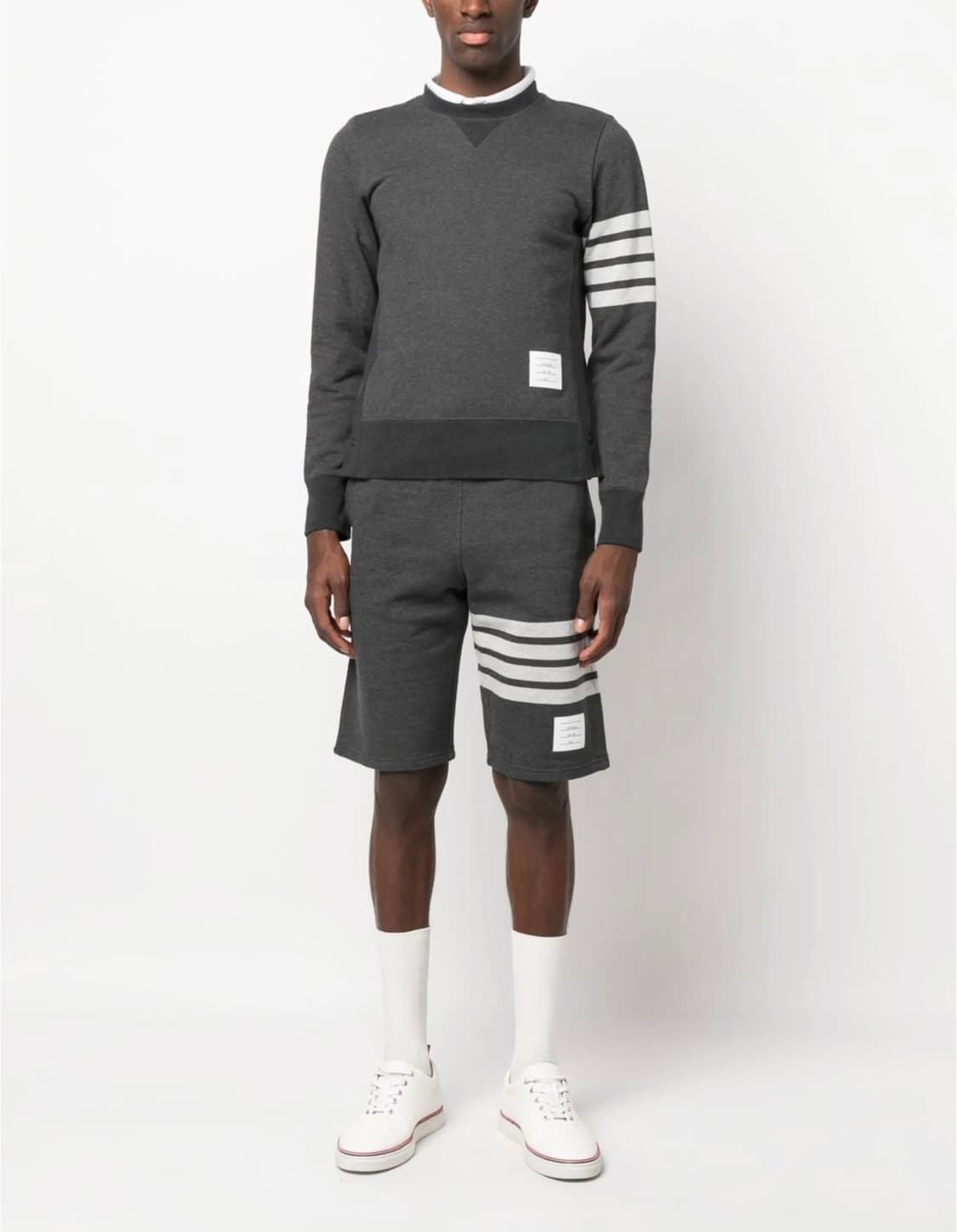 톰브라운 클래식 루프백 4-바 스웨트셔츠 - Dark Grey 상품이미지8