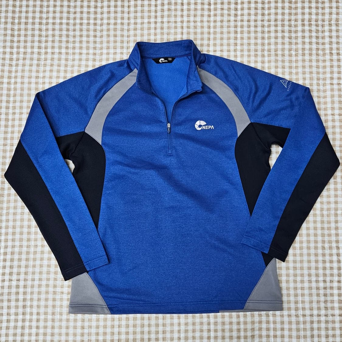 네파 반집업 등산복 남자100 상품이미지1