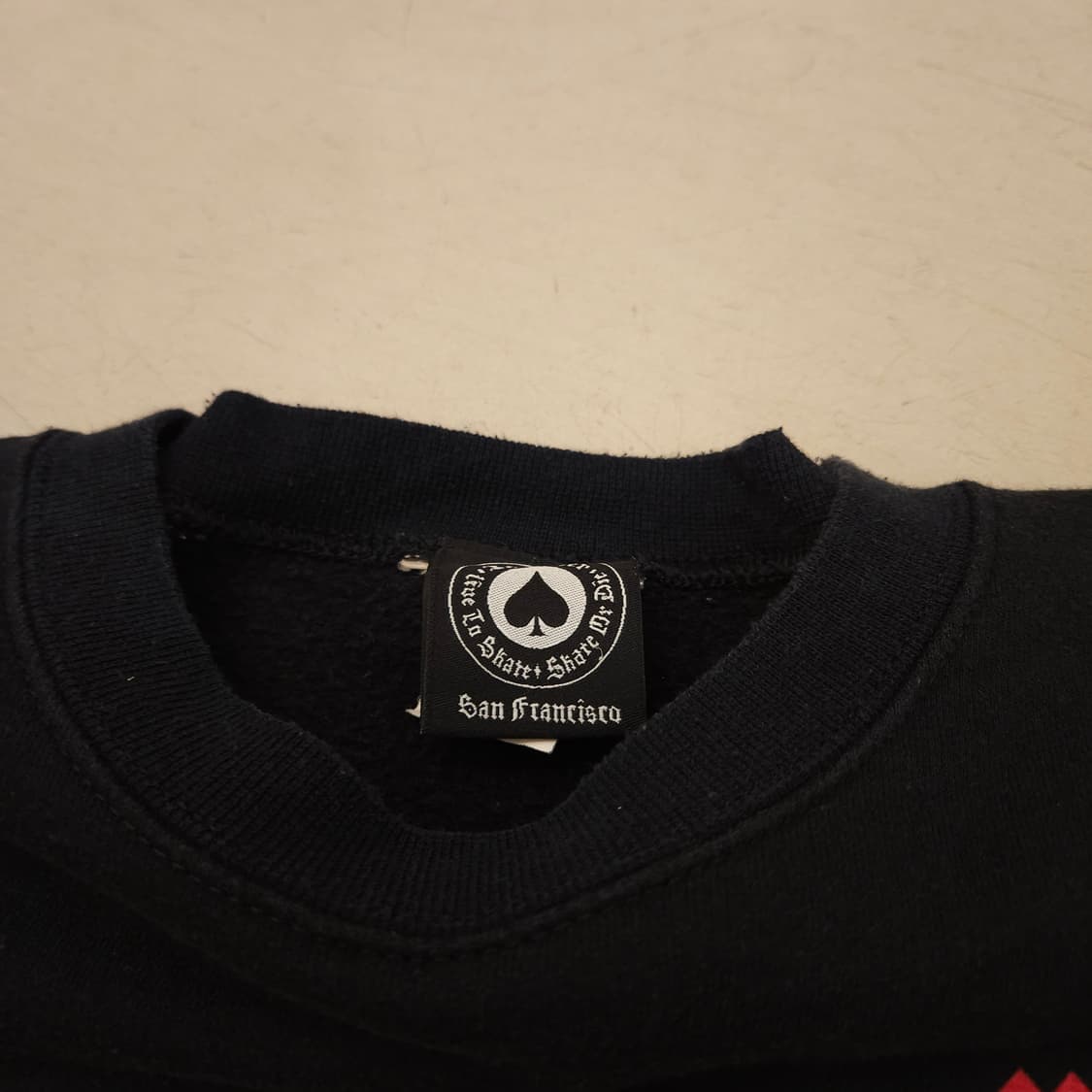 트레셔 빅로고 블랙 맨투맨 상품이미지3