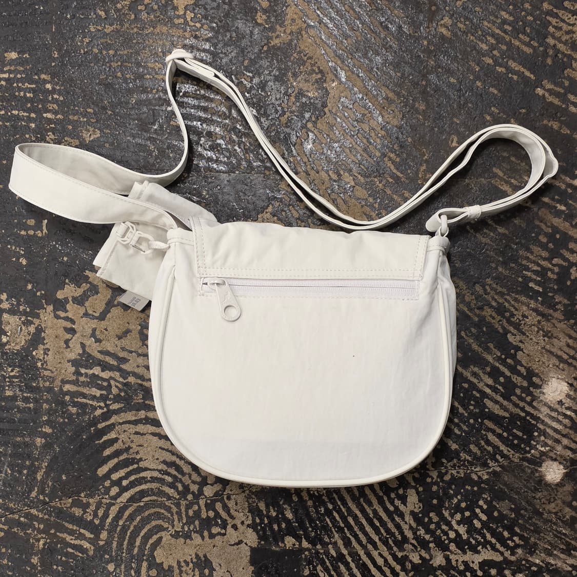 캉골 에센셜 RC 플랩 크로스백 상품이미지7