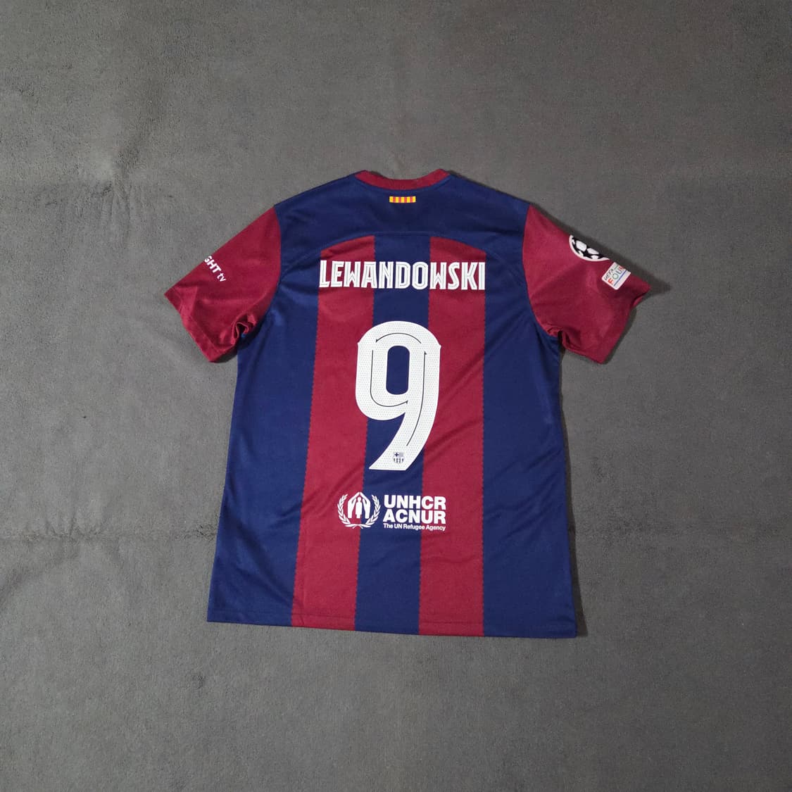 L 23-24 나이키 바르셀로나 레반도프스키 홈 져지 유니폼 어센틱 상품이미지1