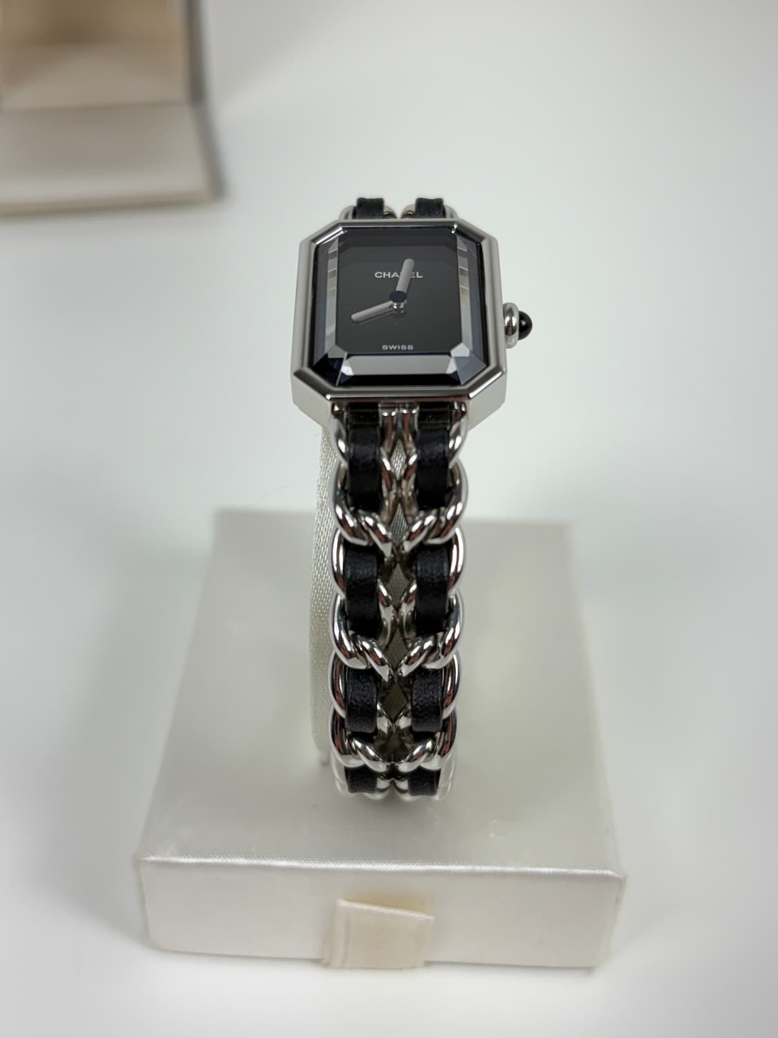 샤넬 프리미에르 실버 여성시계 M 상품이미지6