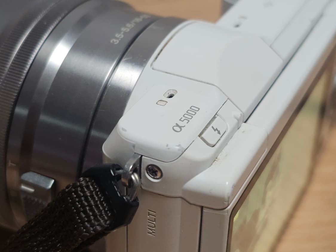 소니 알파 A5000 미러리스 카메라 상품이미지5