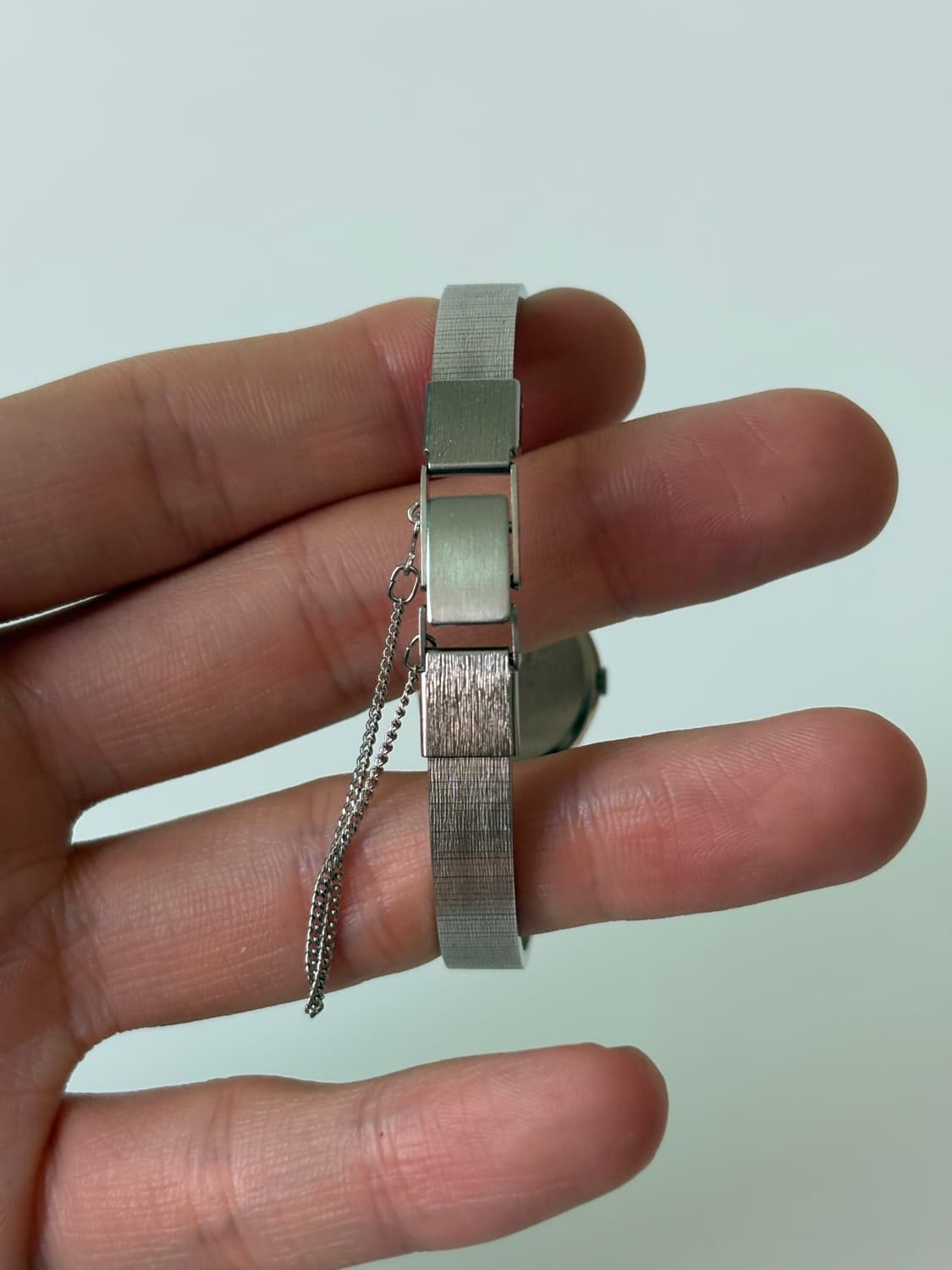 1980s Texture Oval Bracelet Ladies Quart 상품이미지6
