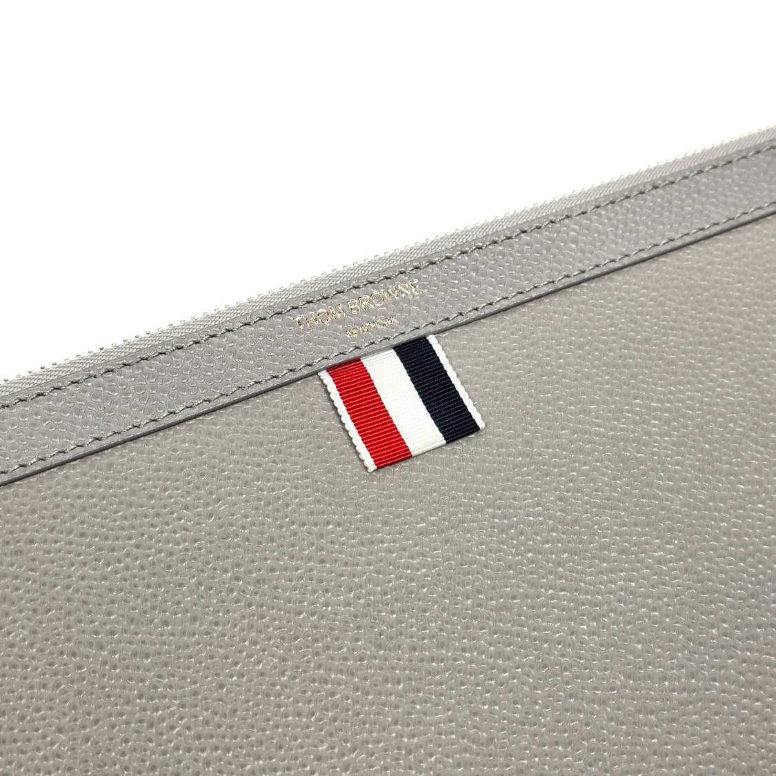 톰브라운 페블그레인 클러치백 그레이 상품이미지3