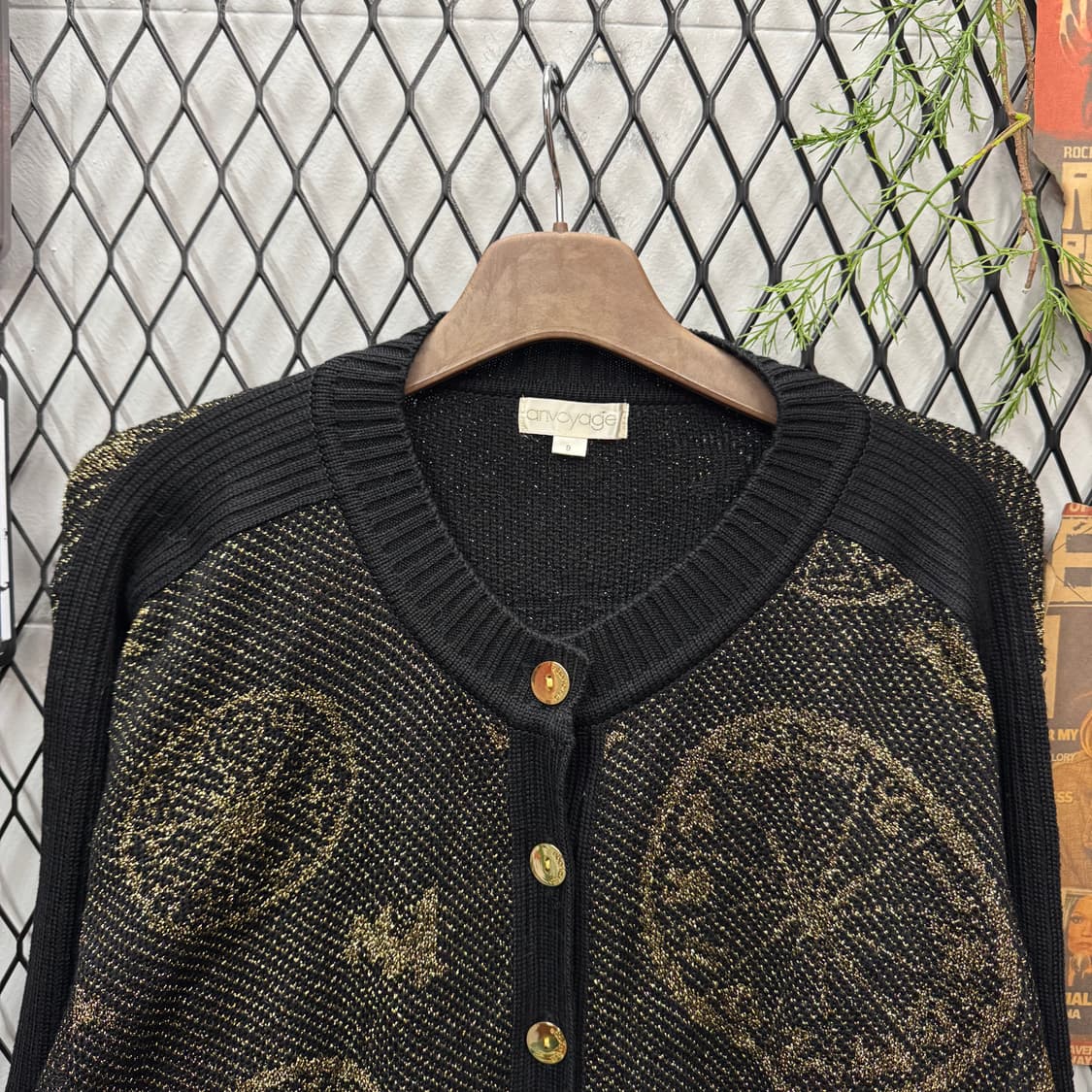 90s JPN VINTAGE 자카드 니트 가디건 금장 버튼 포인트 블랙 상품이미지3