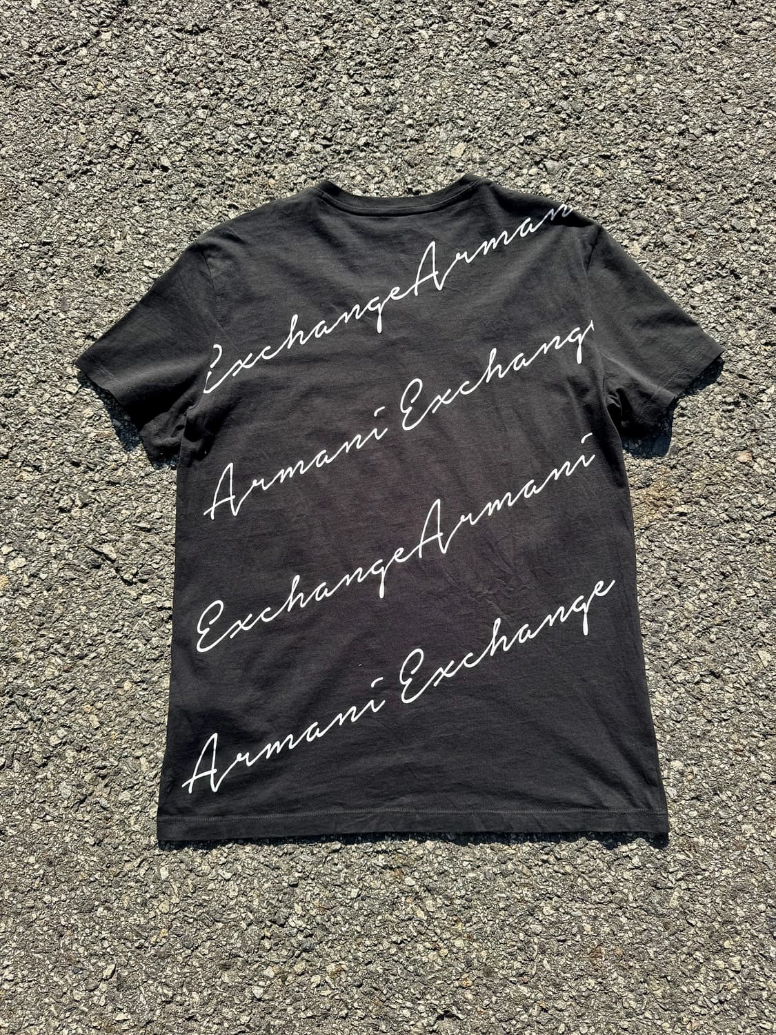 Armani Exchange – Logo V-Neck T-Shirt 상품이미지6