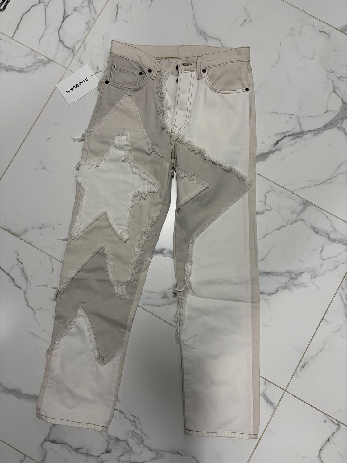 (새상품) Acne Studios 별 패치 데님 팬츠 상품이미지1