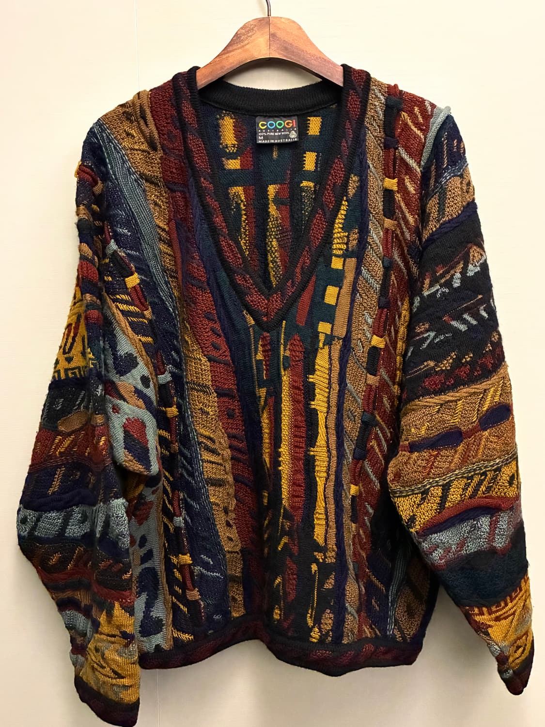 (M/103)Coogi 쿠지 3D 에스닉 빈티지 케이블 V넥 니트 상품이미지1