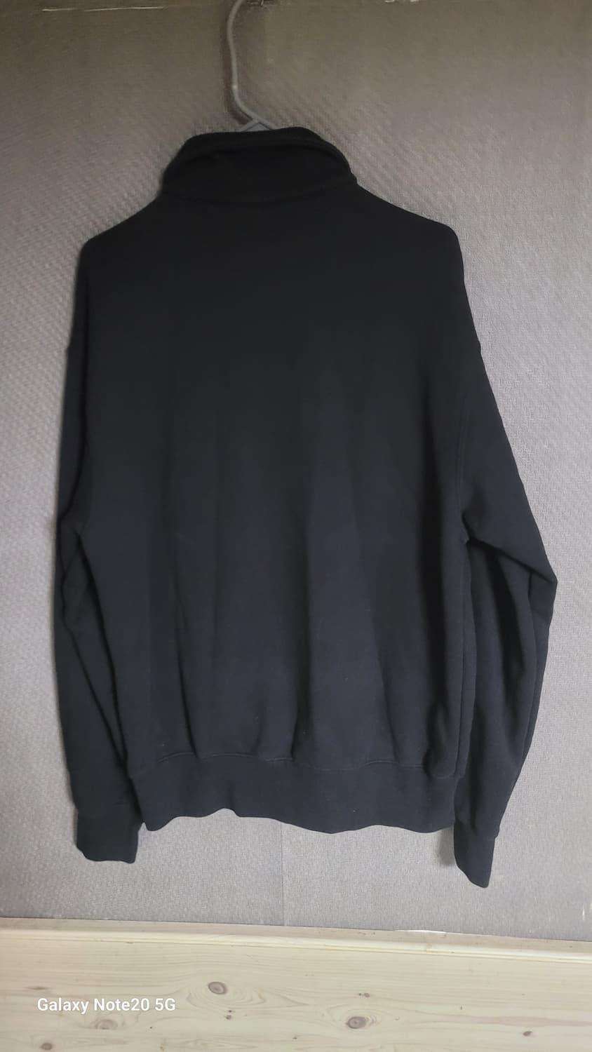 이스트로고 스웻셔츠 상품이미지2