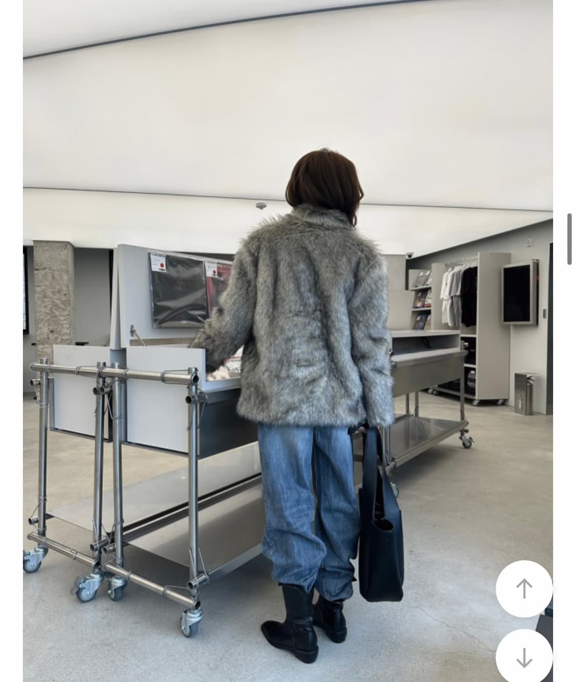 쓰리컷 라쿤 퍼자켓 퍼코트 상품이미지8