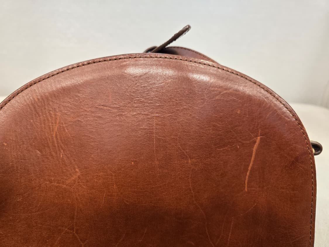 A.P.C 아페쎄 하프문 브라운 크로스백 가방 상품이미지9