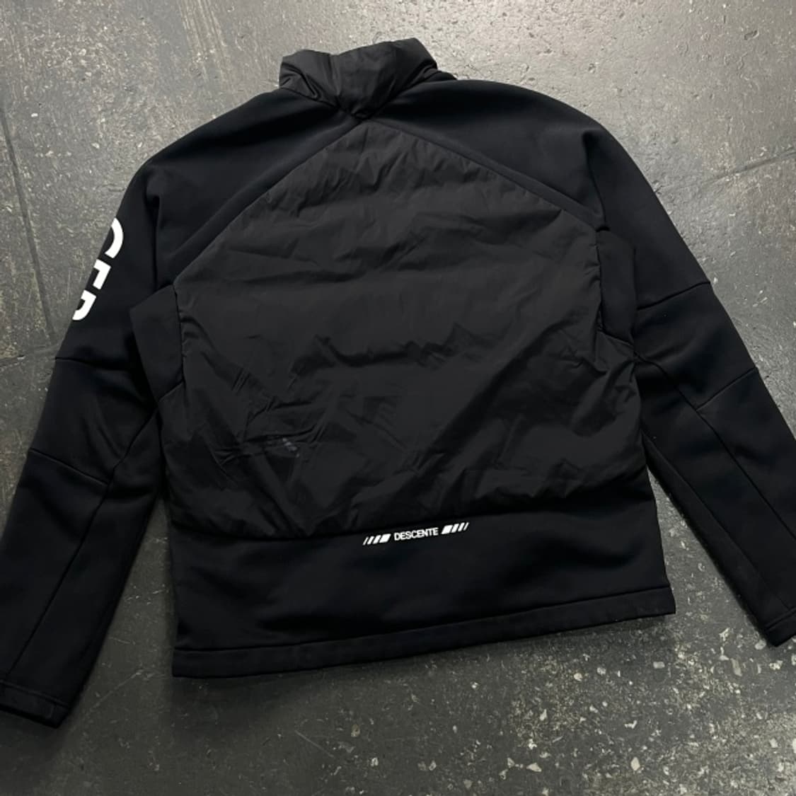 105 데상트 독일 덕다운 후리스  상품이미지5