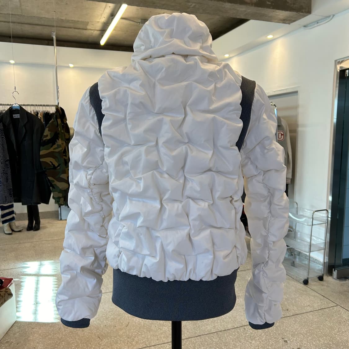 Adidas Cloud Jumper 상품이미지4