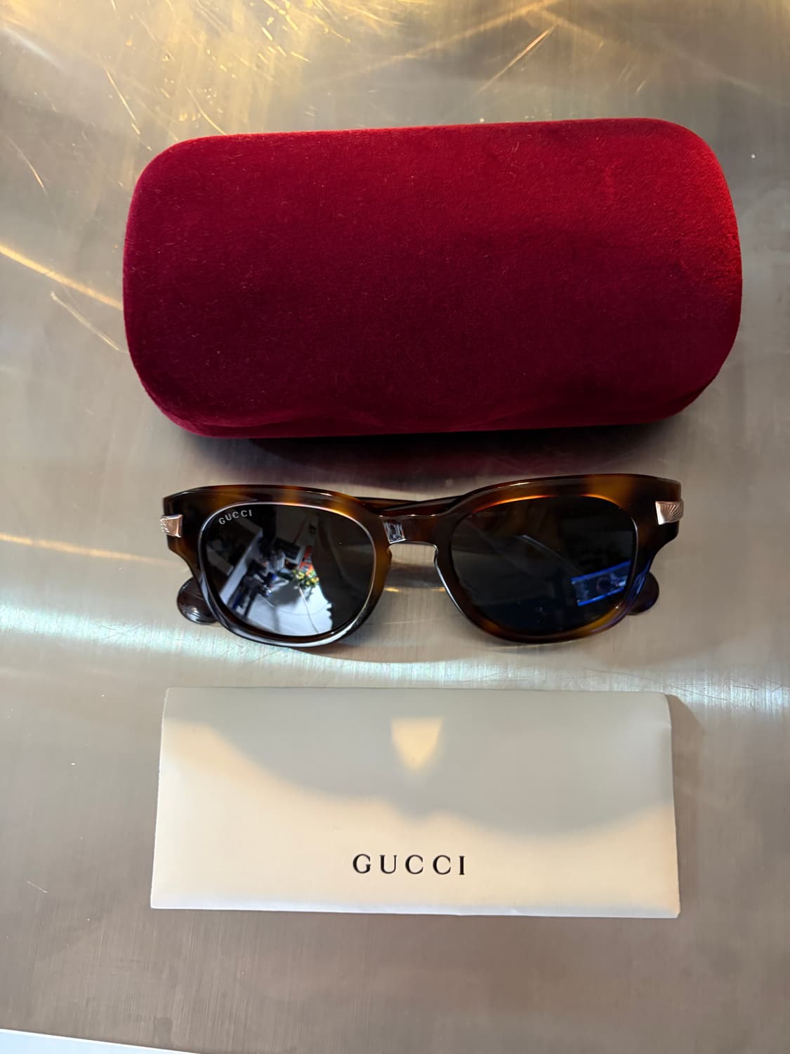 구찌 로고 템플 선글라스 상품이미지4