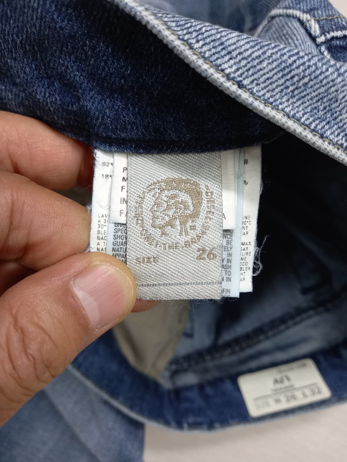 26 새상품 DIESEL LIV 골반 워싱 일자진 26-617 상품이미지8