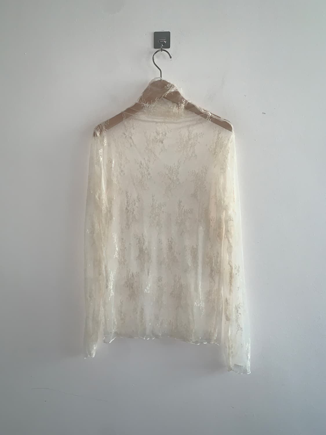 Lace high neck see through blouse t 상품이미지6