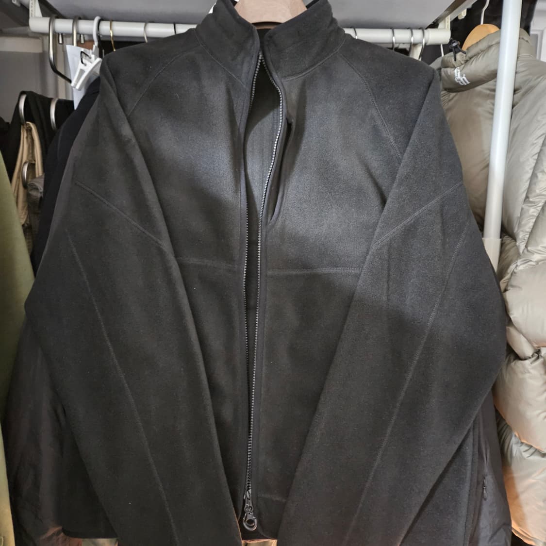 무신사 스탠다드 시티 레저 스트럭처드 폴라 플리스 하이넥 재킷 XL 상품이미지3