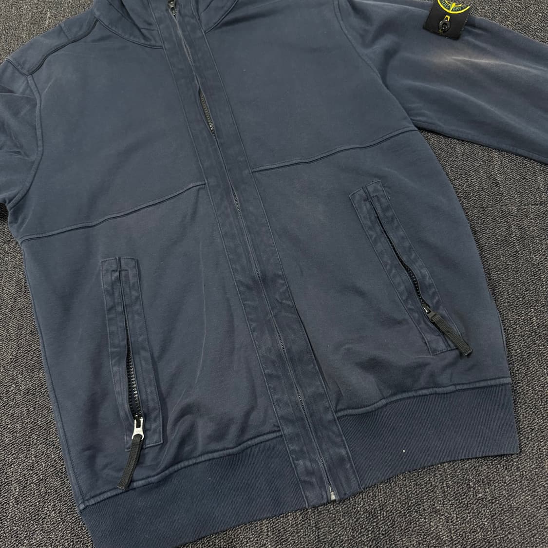 스톤아일랜드 네이비 후드집업 상품이미지8