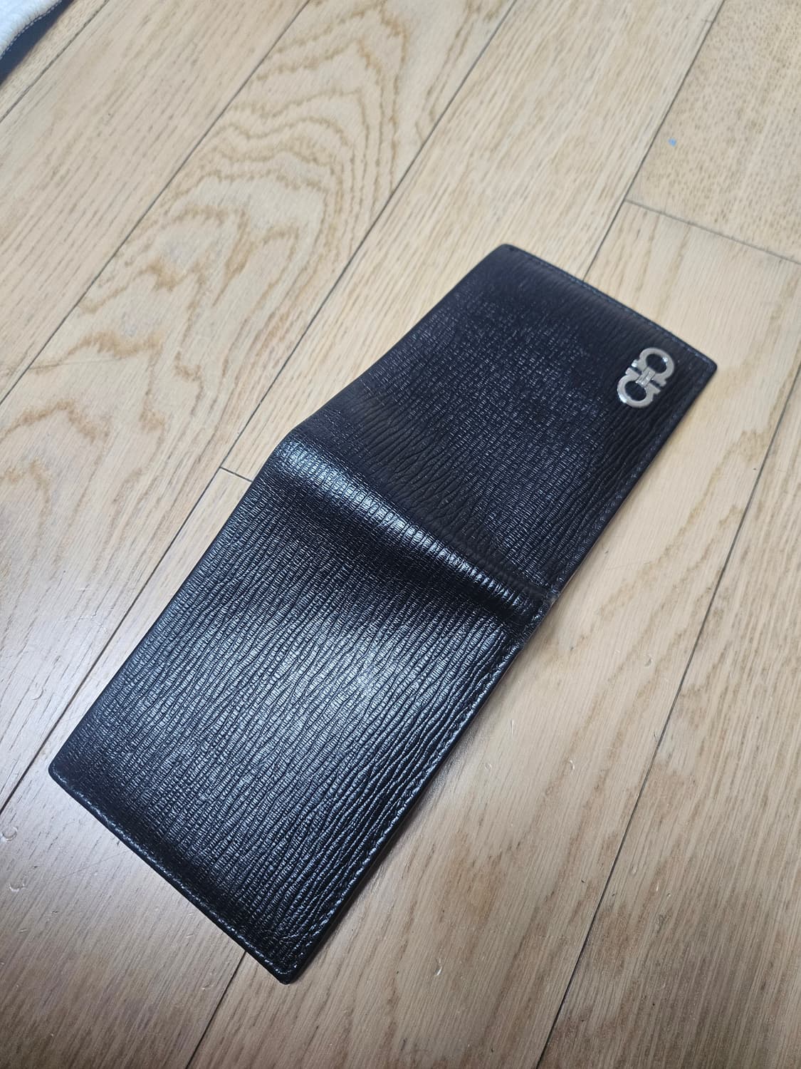 페라가모 정품 남성반지갑 상품이미지2