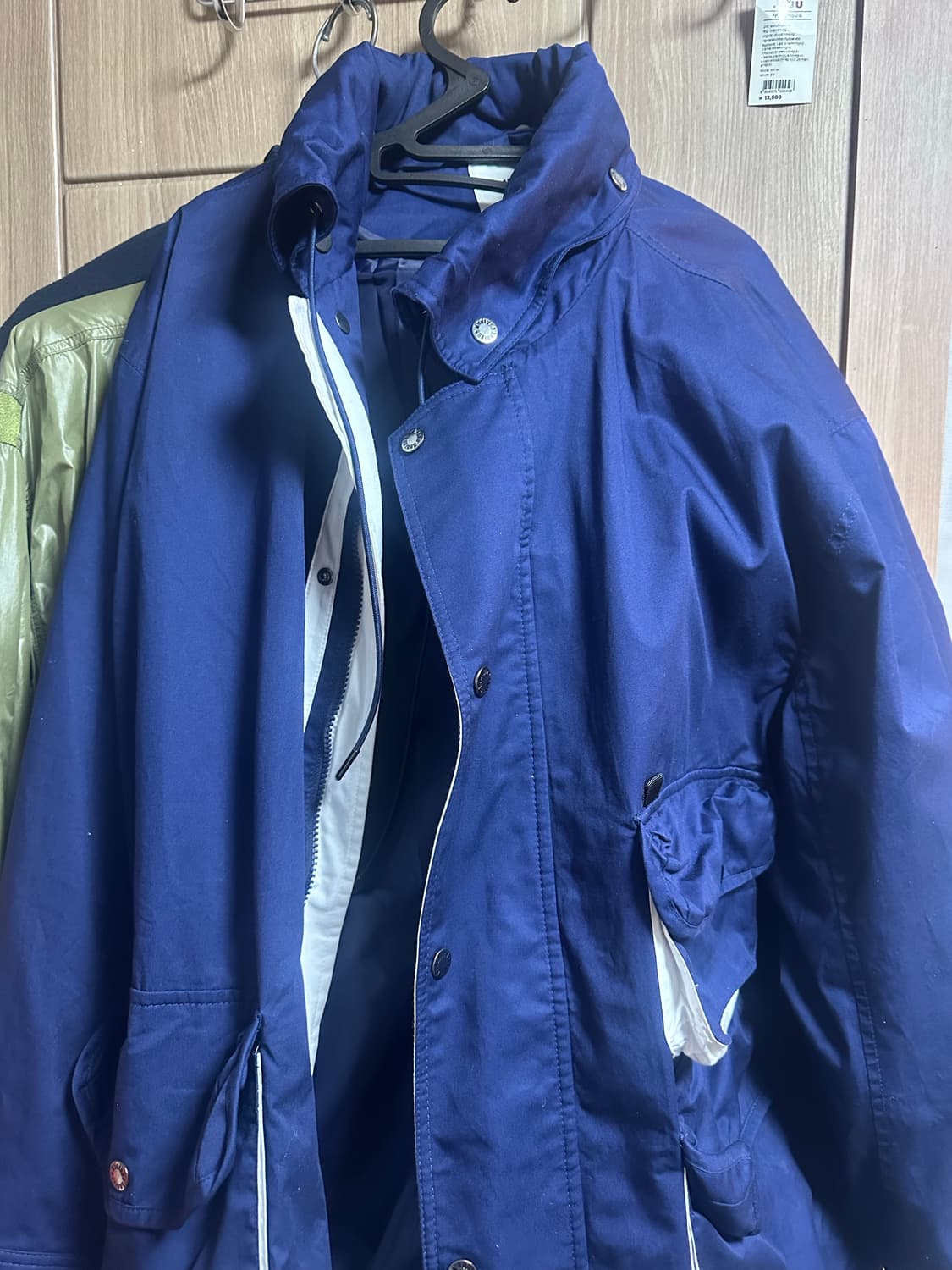 3D POCKET JUMPER (NAVY) 논타입 제품입니다. 상품이미지5