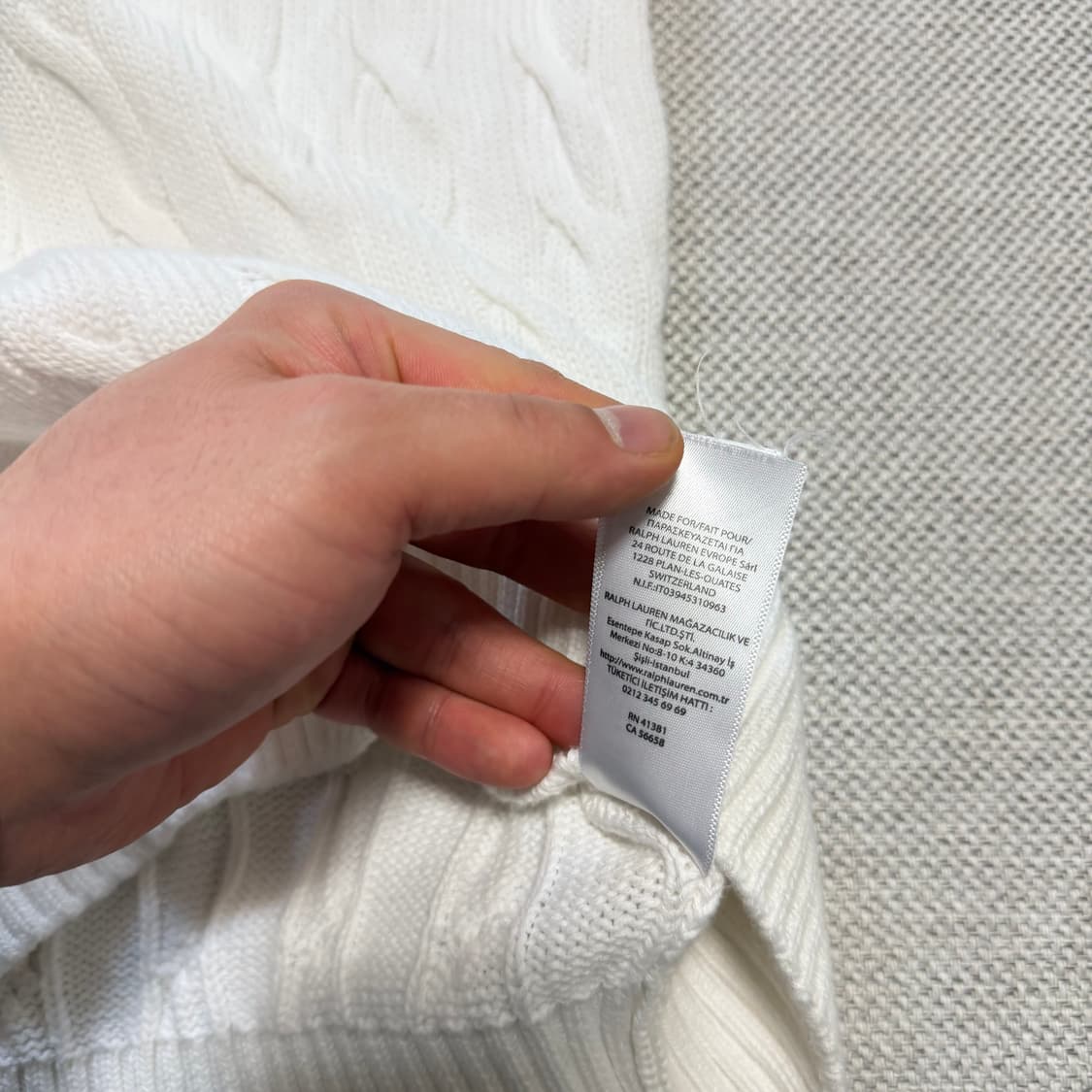 폴로 랄프로렌 브이넥 케이블 니트 조끼 상품이미지4