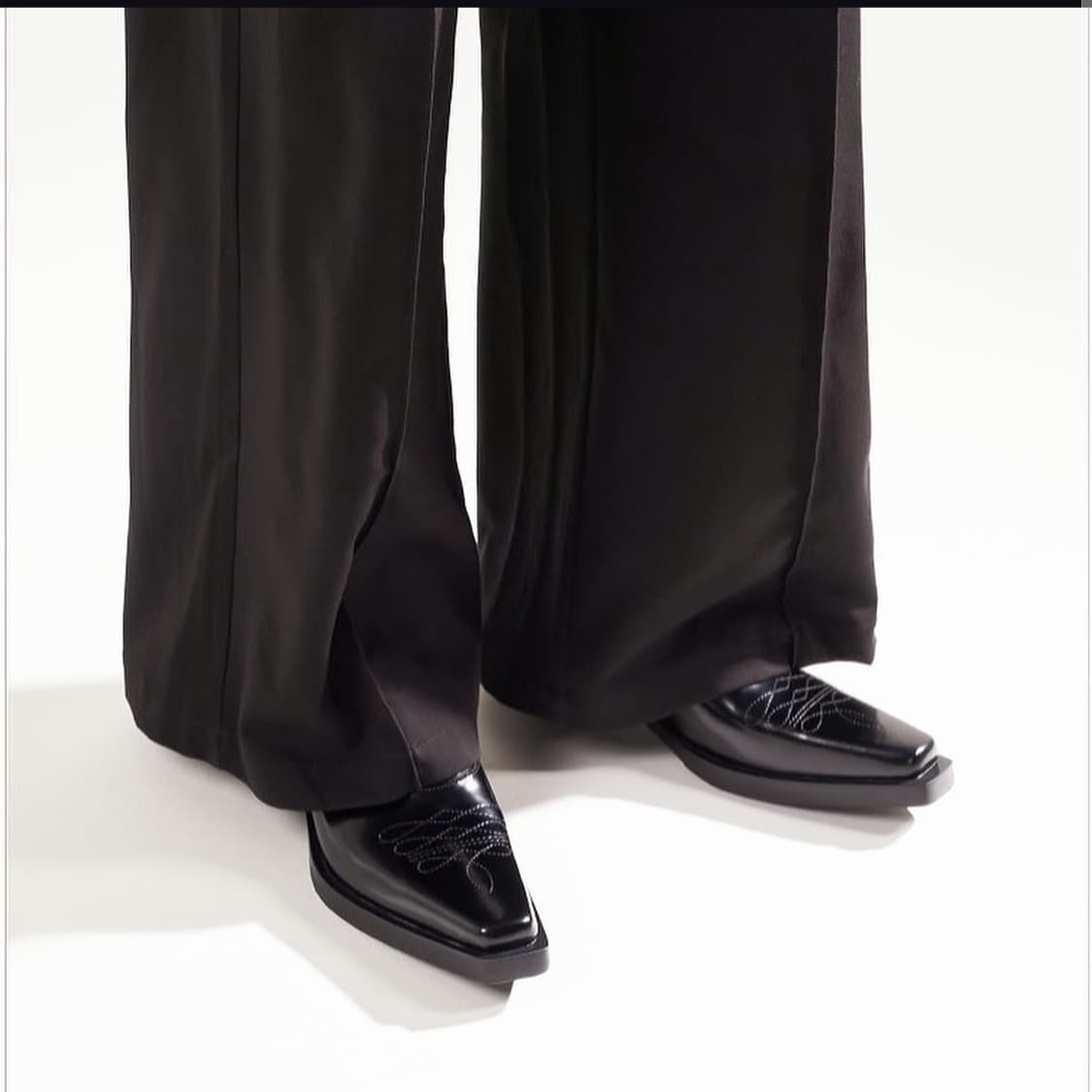 발렌시아가st 자수디테일 더비 슈즈 45 상품이미지3