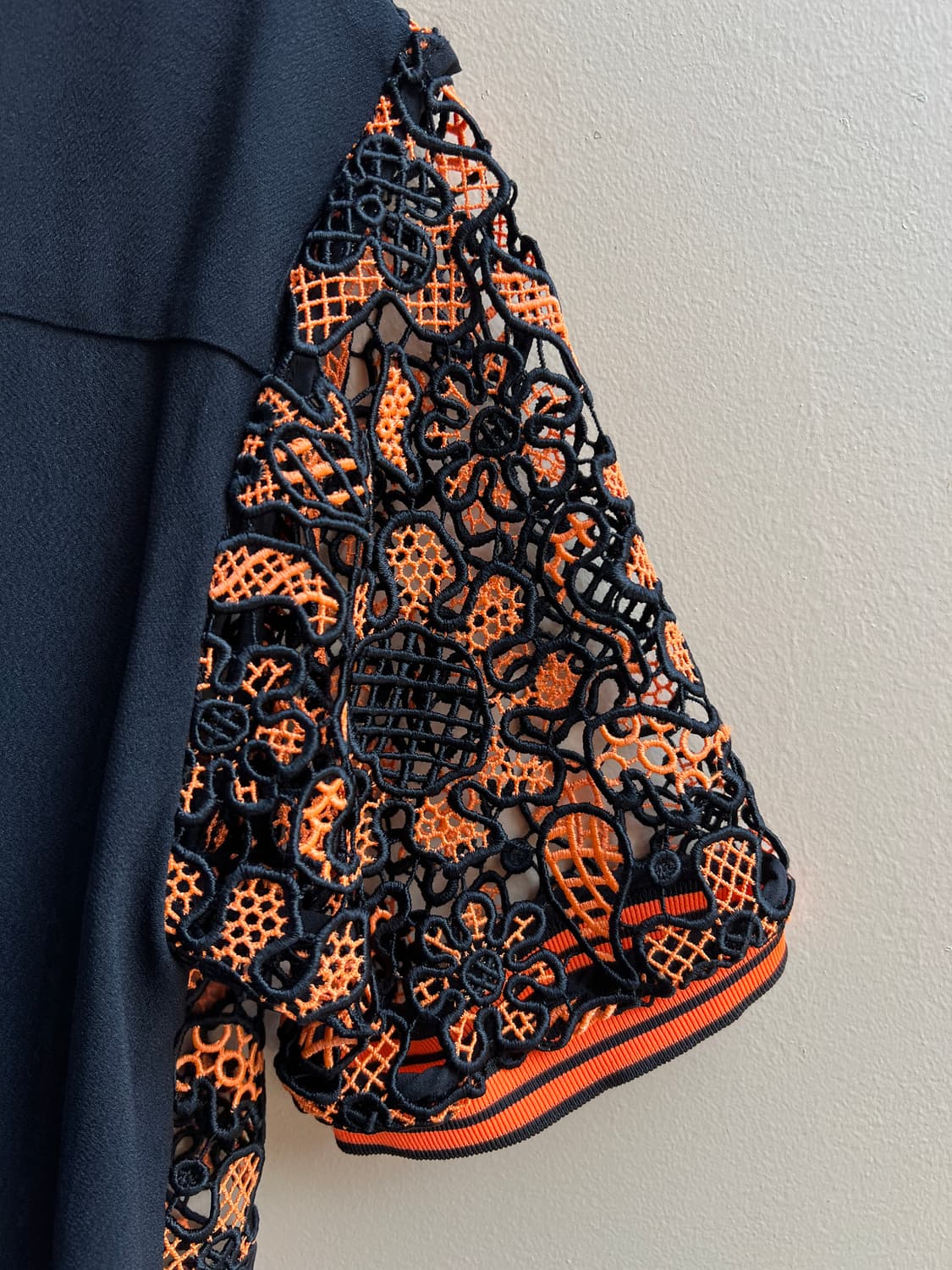 새상품 MSGM 레이스 반팔 티셔츠 블랙 38(55사이즈) 상품이미지9