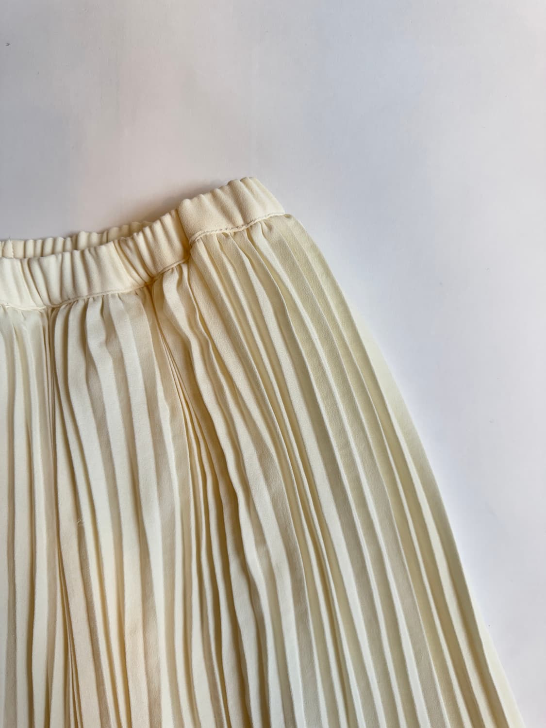Ivory Pleated Mini Skirt 상품이미지2
