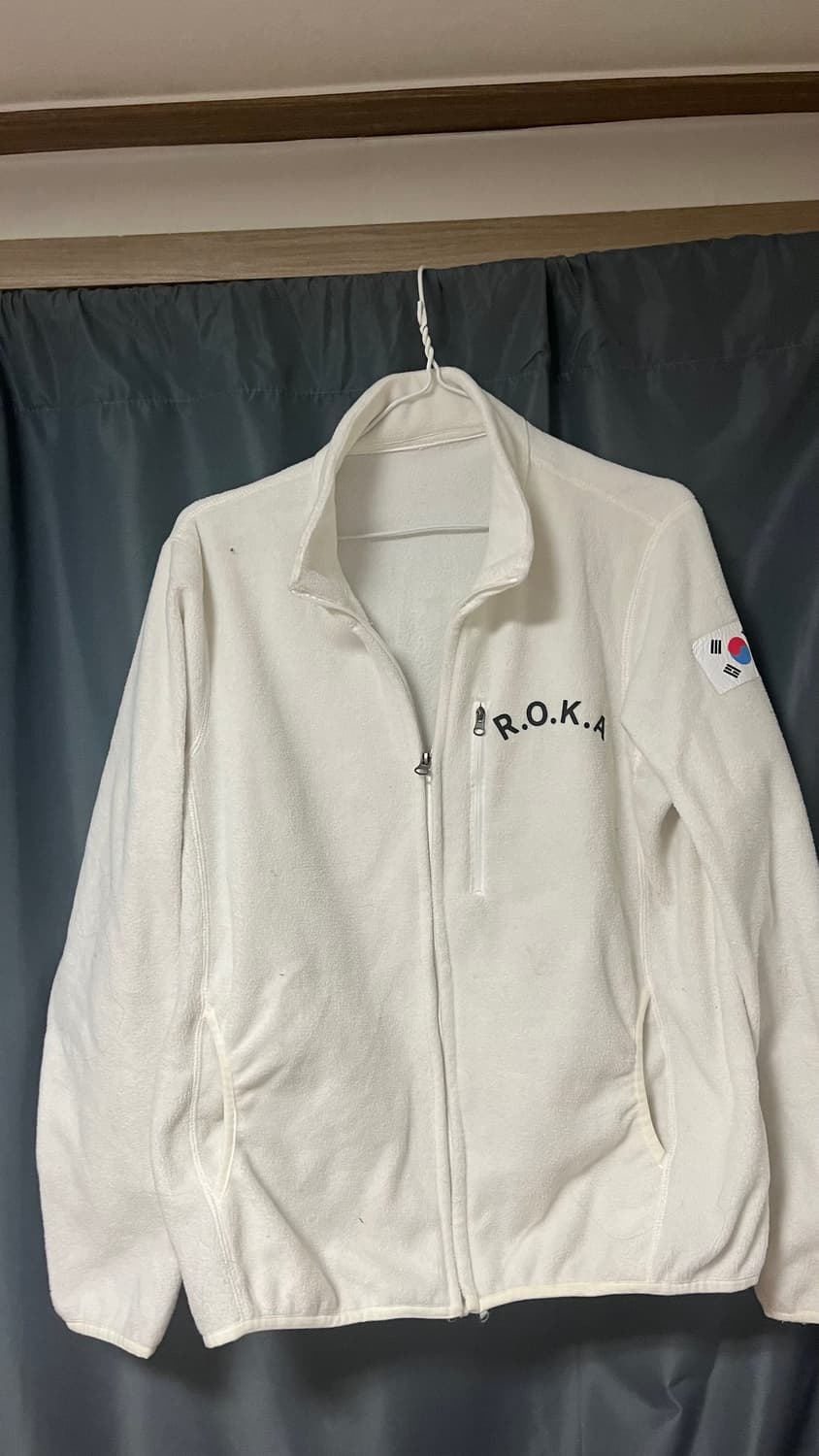 로카 후리스 흰,검 상품이미지3