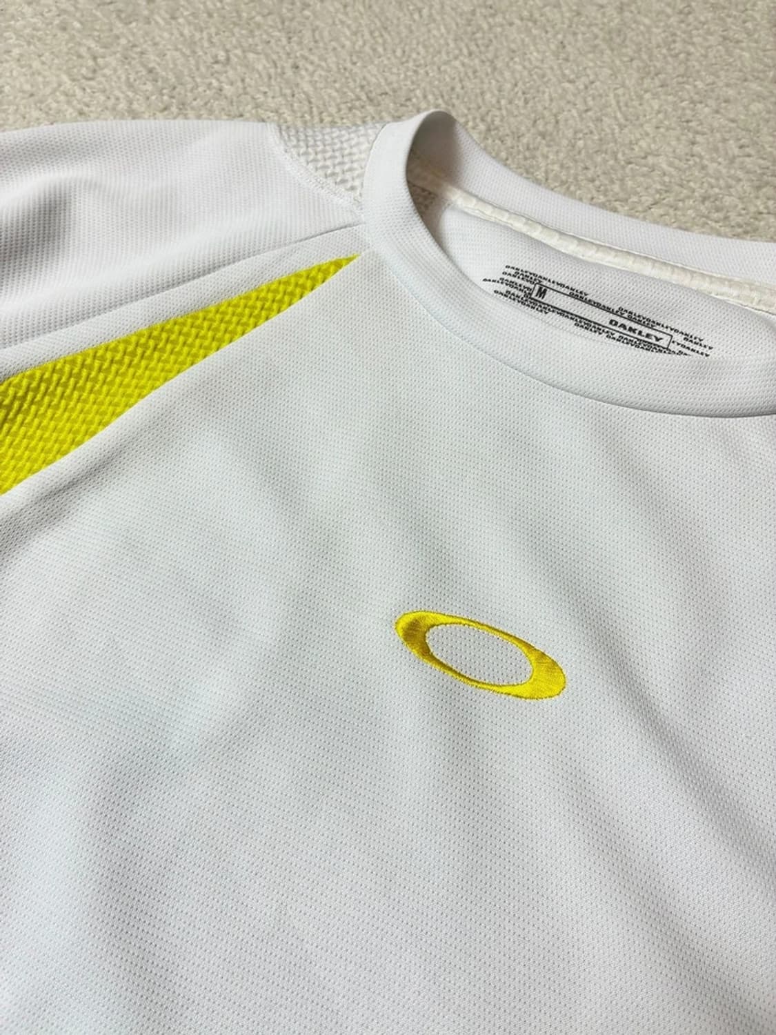 오클리 00's 테크 롱 슬리브 PN7775 상품이미지3