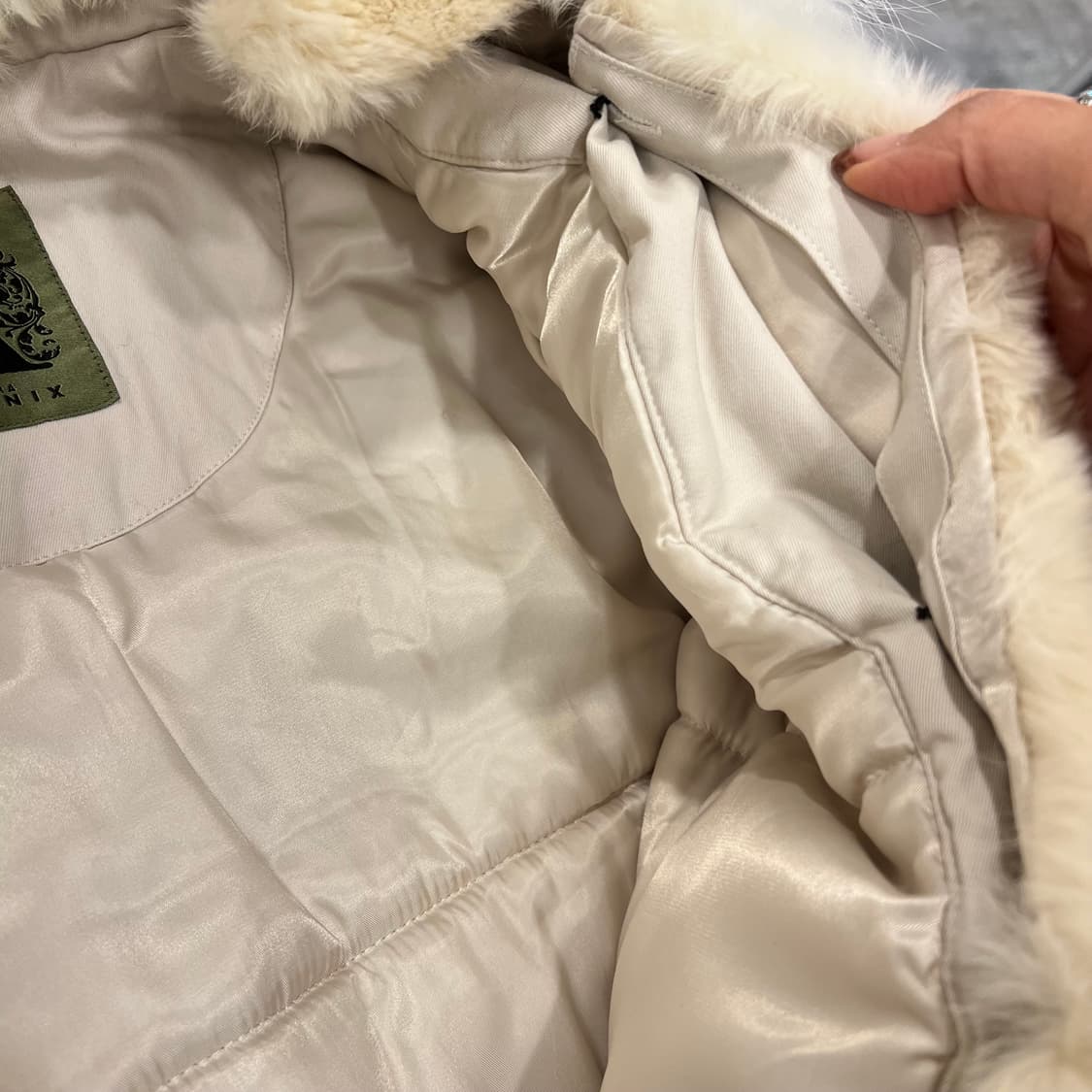 Alessandra CHAMONIX 알레산드라 샤모닉스 숏 점퍼 상품이미지9