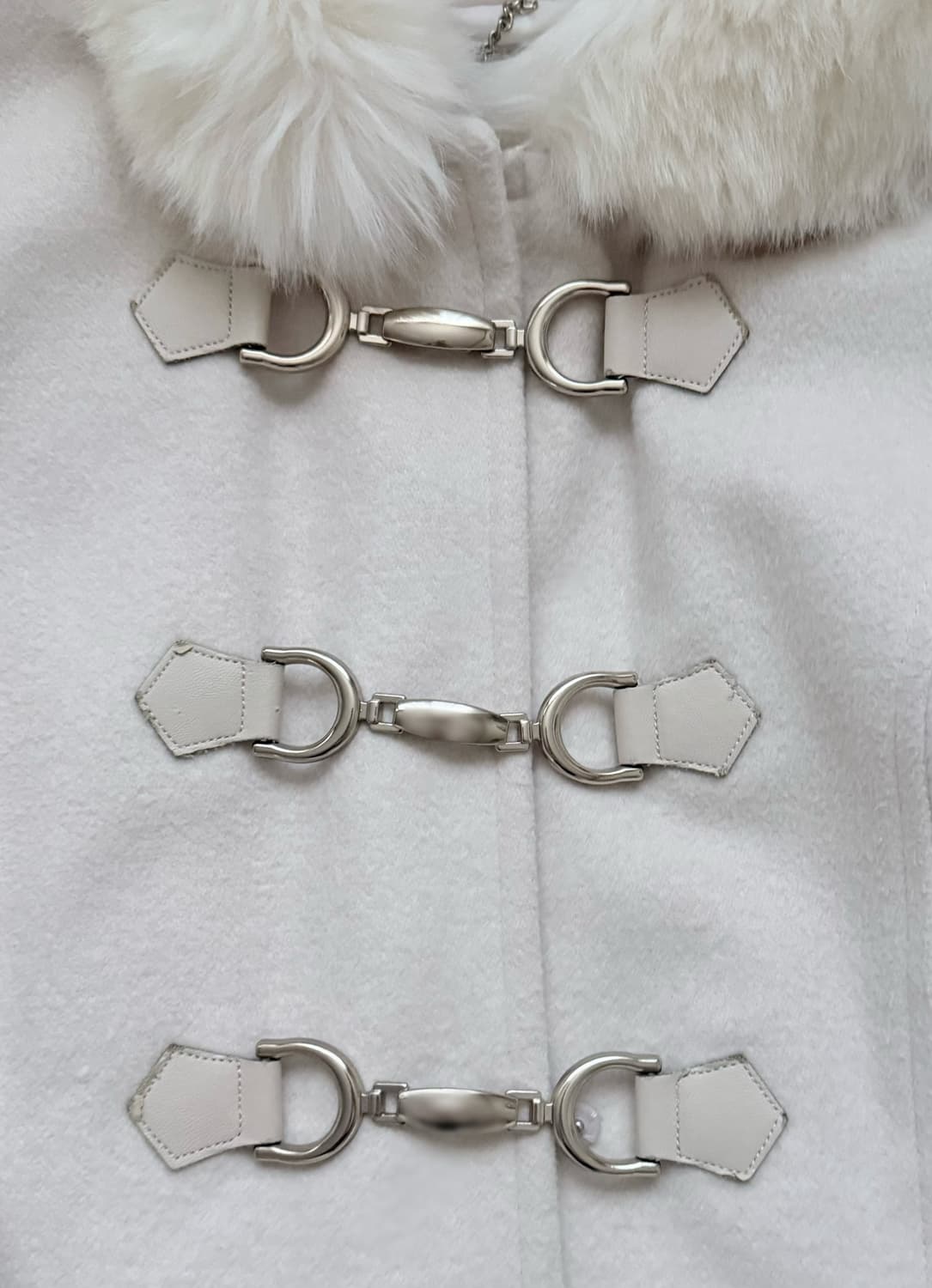 Cecil McBee 세실맥비 빈티지 화이트 퍼 숏코트 상품이미지7