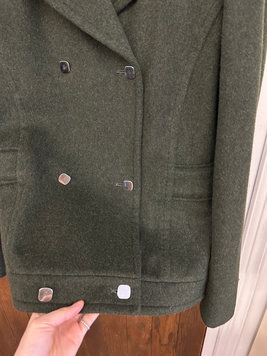 막스앤코 정품 카키 숏코트 상품이미지4