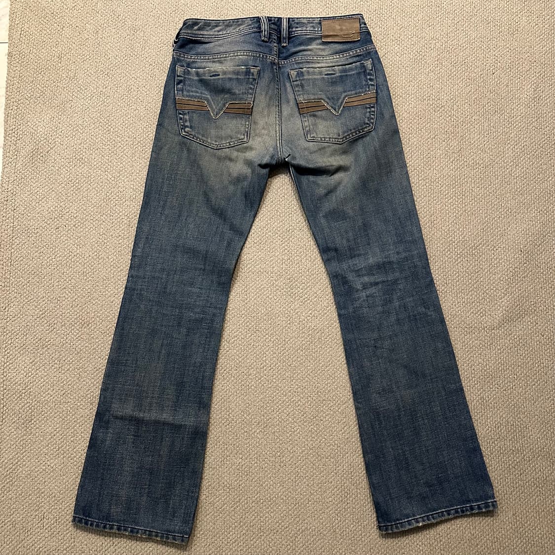 디젤 Diesel 세미 부츠컷 데님팬츠 상품이미지7